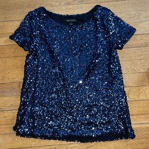 NEW WHITE HOUSE BLACK MARKET BLUE SEQUIN SHIRT SLEEVE TOP XS EXCELLENT WORN ONCE